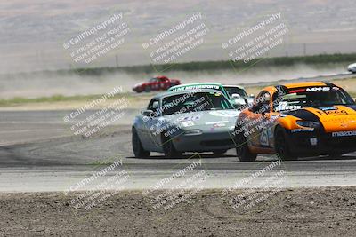 media/Jun-01-2024-CalClub SCCA (Sat) [[0aa0dc4a91]]/Group 3/Race/